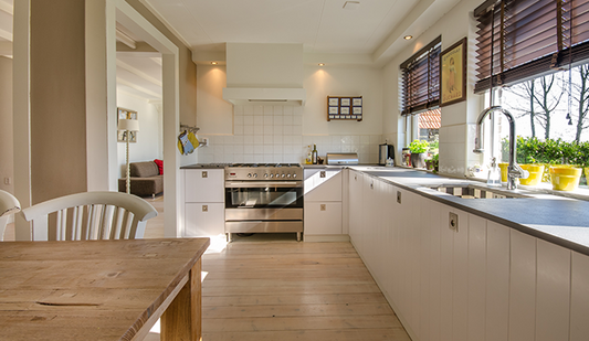 Spring Cleaning: Our Tips to Give Your Home a Long-Lasting Sparkle