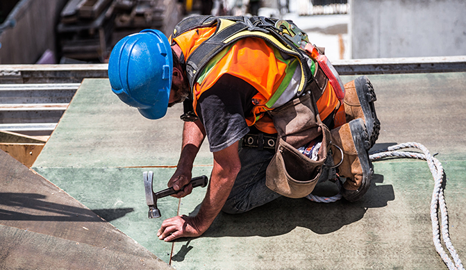 Better Knee Support Makes the Jobsite Work for You